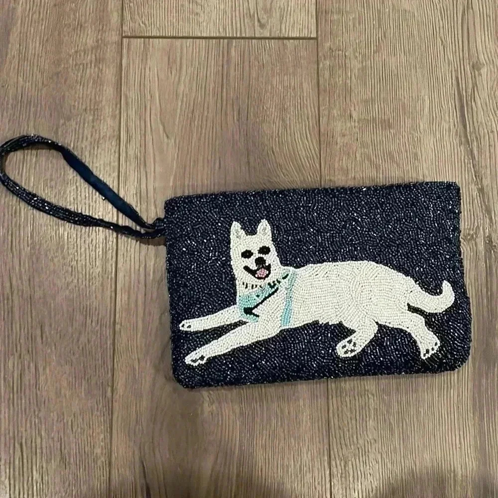 ❤️2/$50❤️Tiana NYC Unique Handmade Beaded with Dog pattern Pouch Bag Clutch